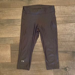 Under Armour compression leggings